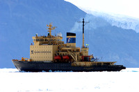 Klebnikov at Beaufort Island Jan 2006