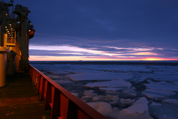 Sea_Ice_Sunset_2_RBD2972